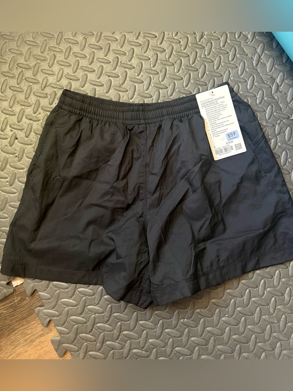 Lululemon MR Lightweight Short 5’ NWT